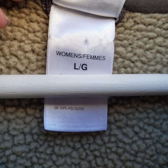 5/$100 SALE -  The North Face ReTool Quarter Zip Sage Green Pullover Sweater - Picture 8 of 9